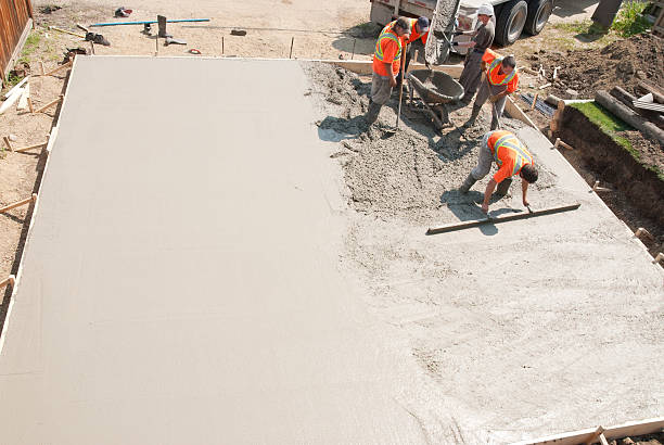 Best Concrete Demolition Services  in Gra Forks, ND